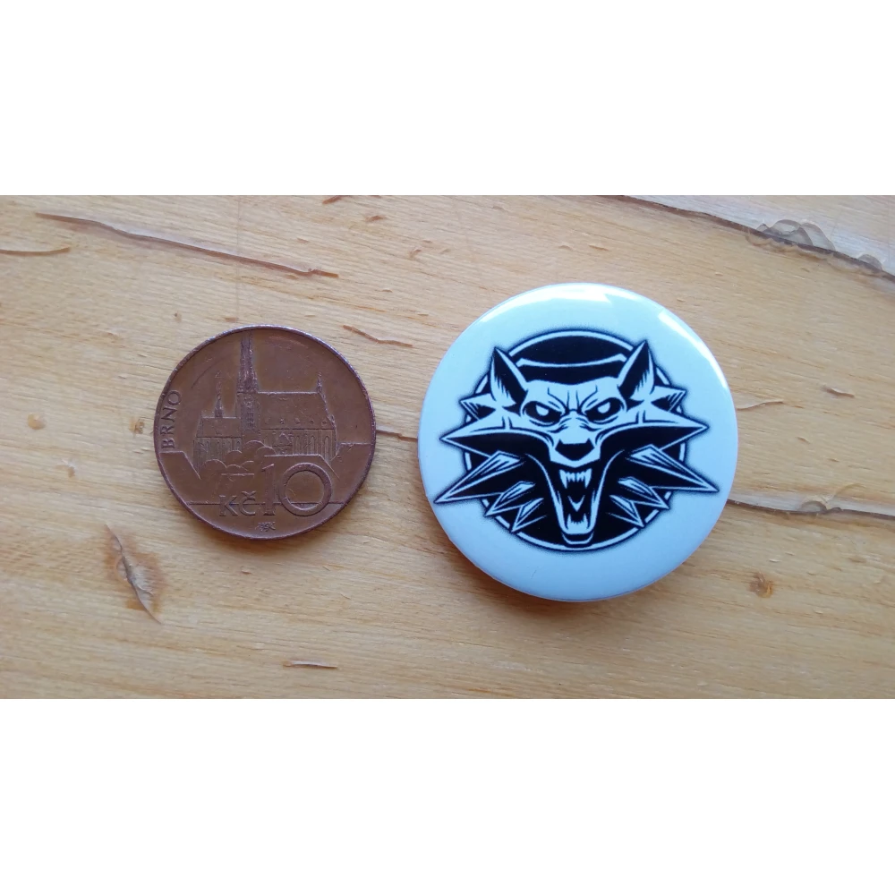 Witcher-Button weiß