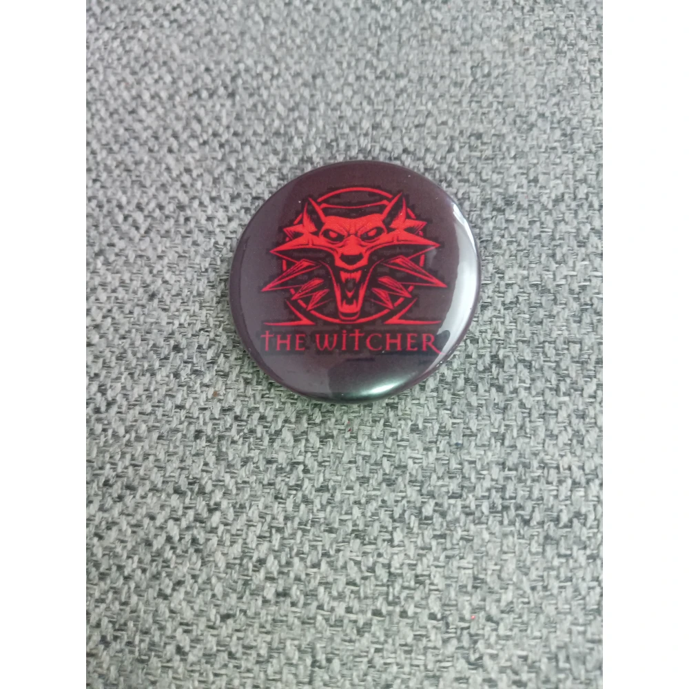 Witcher Button schwarz