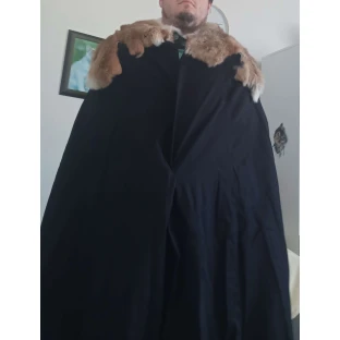 Custom-made cloak - half-circle with fur collar