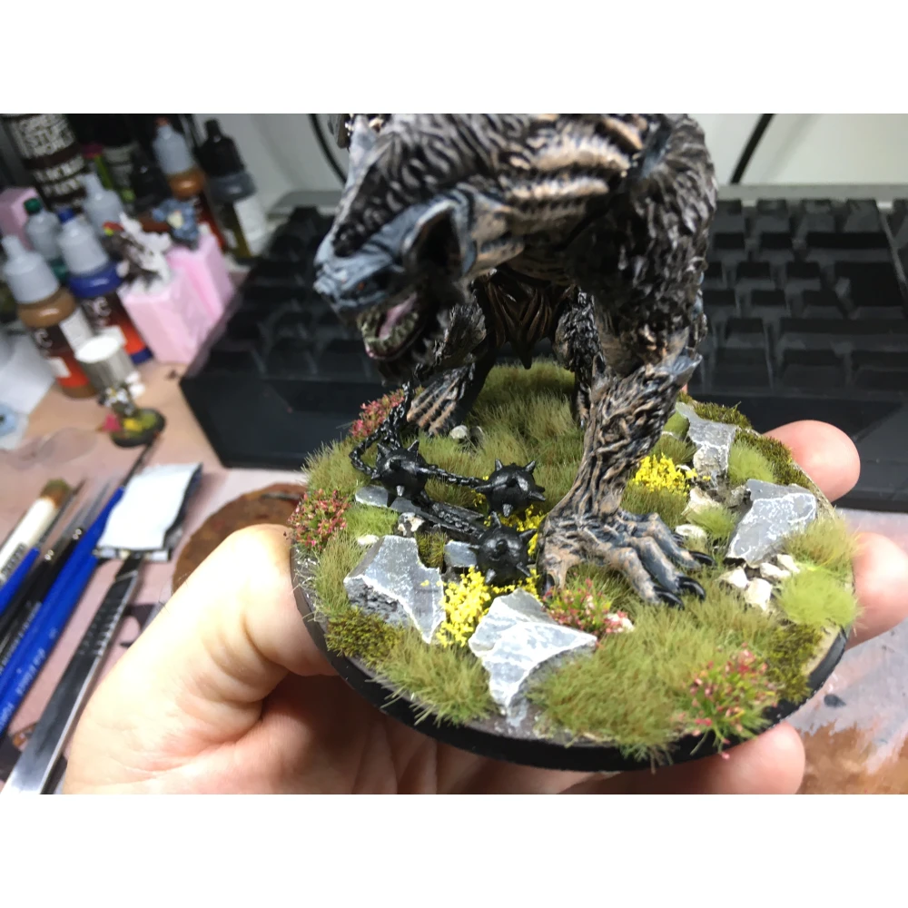 Podstavec Highland, kulatý, 100mm (nabarvený, 1 ks)