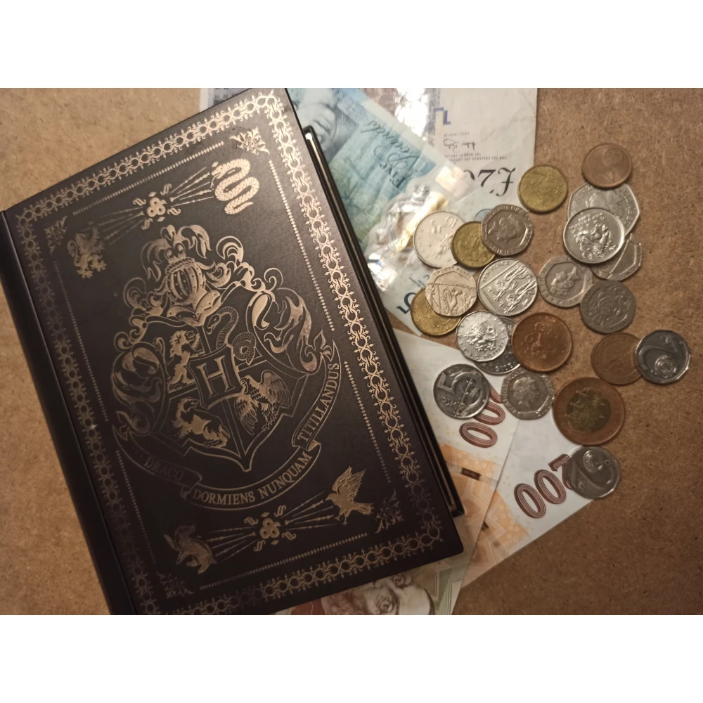 Harry Potter Money Box - Hogwarts