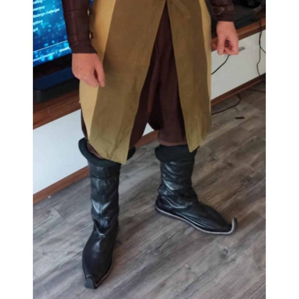 Hohe Pilgerstiefel