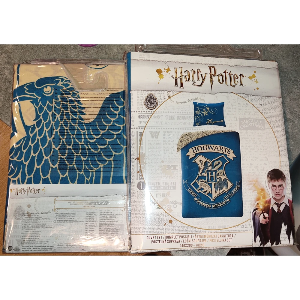 Obliečky obsahovali Harry Potter - Rokfort, modrá