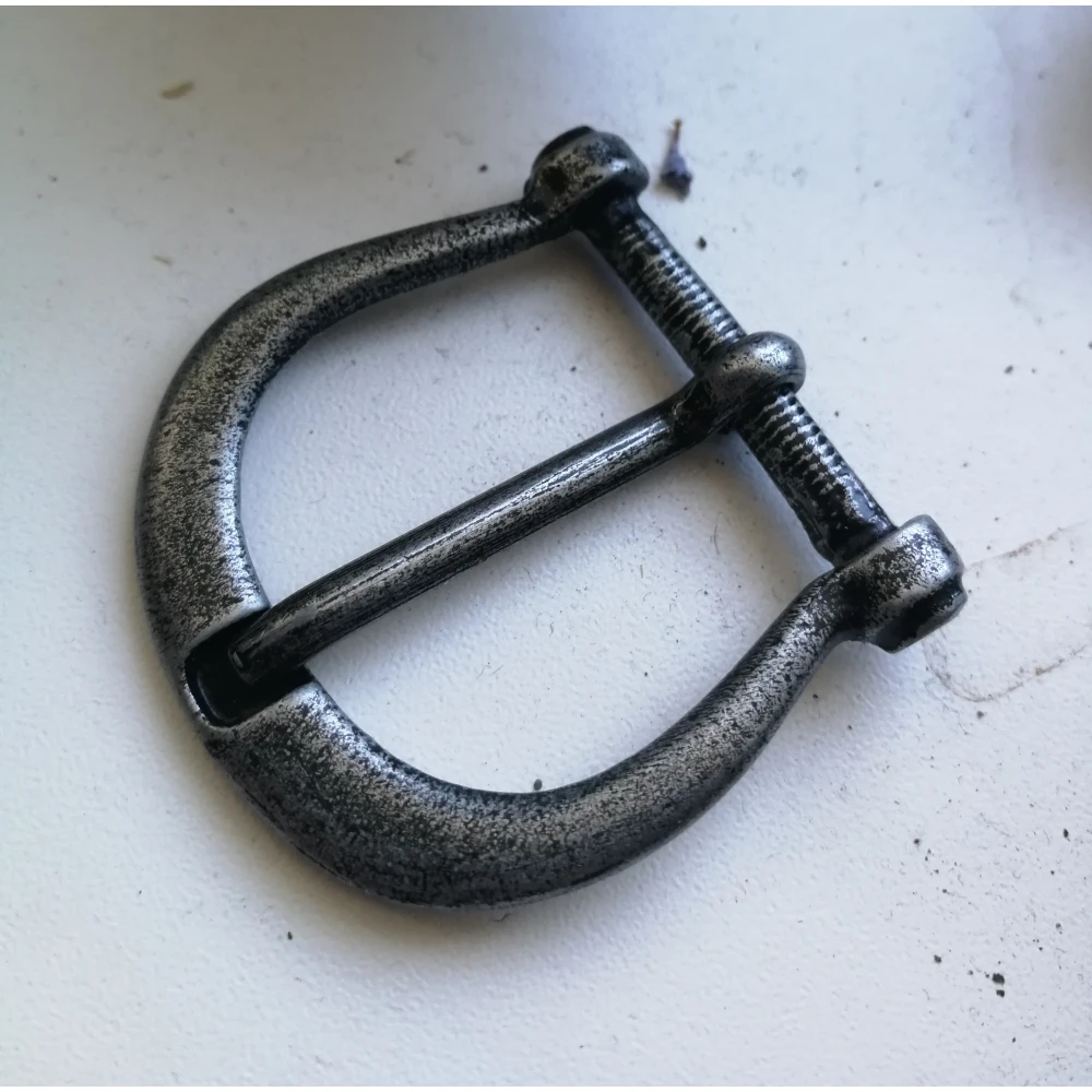 Gothic belt buckle