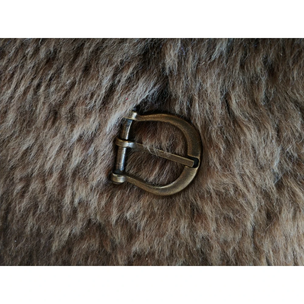 Gothic belt buckle