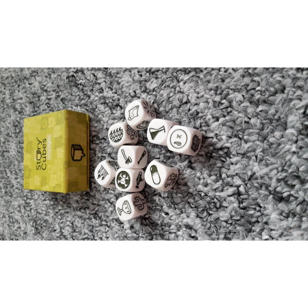Rory's Story Cubes: Voyages