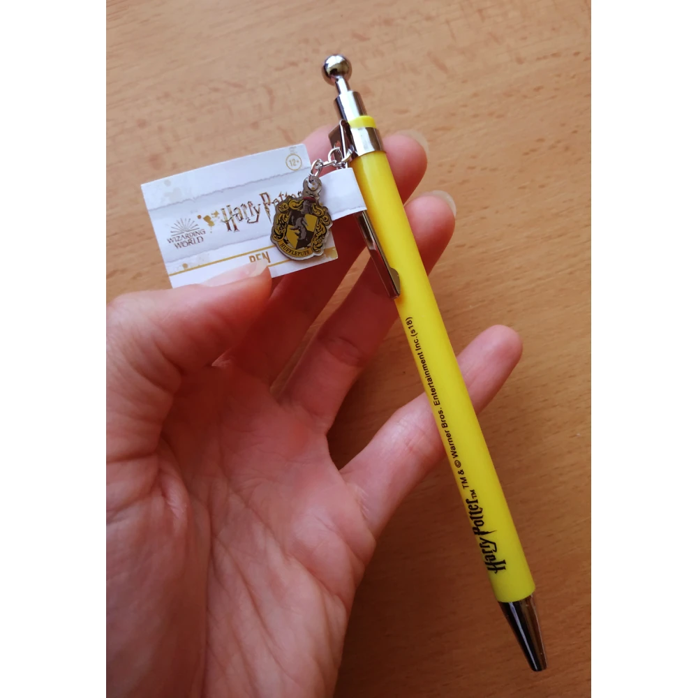 Harry Potter Pen - Hufflepuff Crest