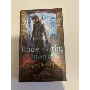 Rudé svitky magie