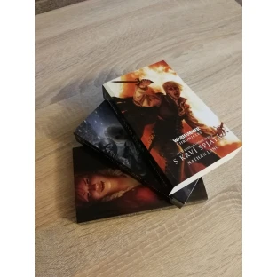 S krví spjatá