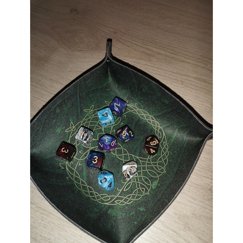 Dračí hlídka dice set