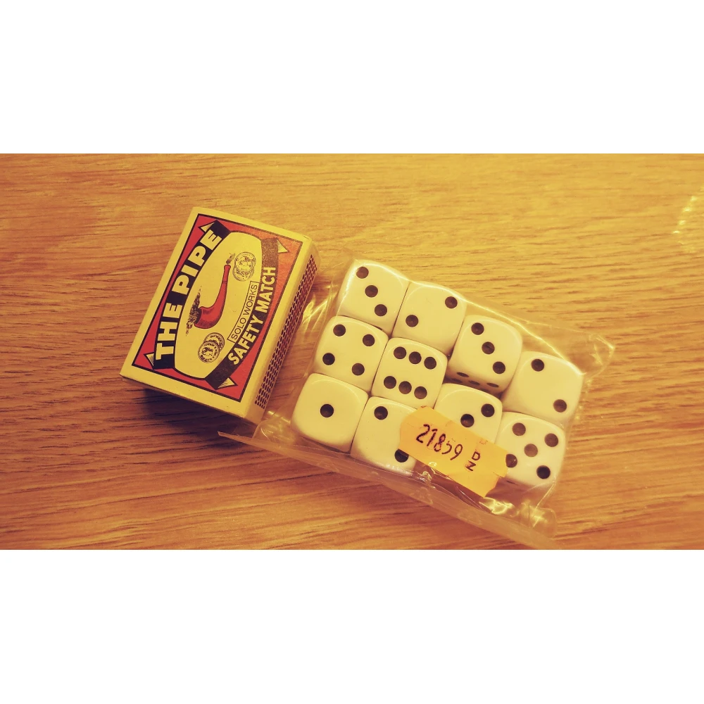 Set of six-sided dice with pips (10 pcs)