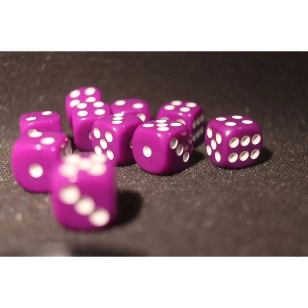 Set of six-sided dice with pips (10 pcs)