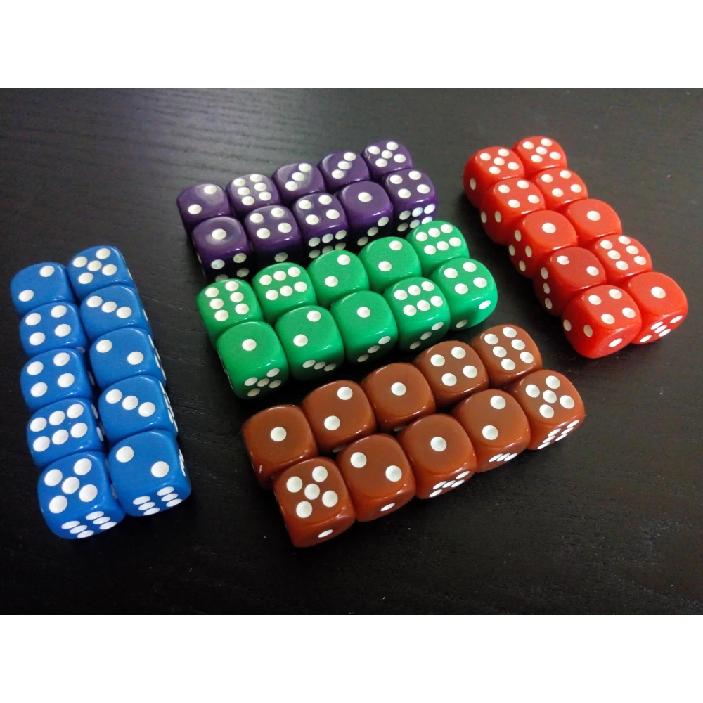 Set of six-sided dice with pips (10 pcs)