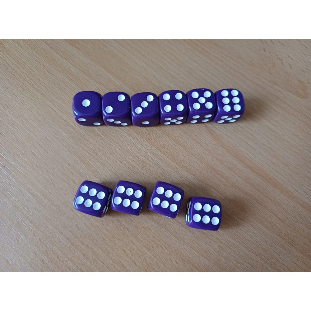 Set of six-sided dice with pips (10 pcs)