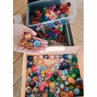 Silikonová forma na tvorbu RPG kostek
