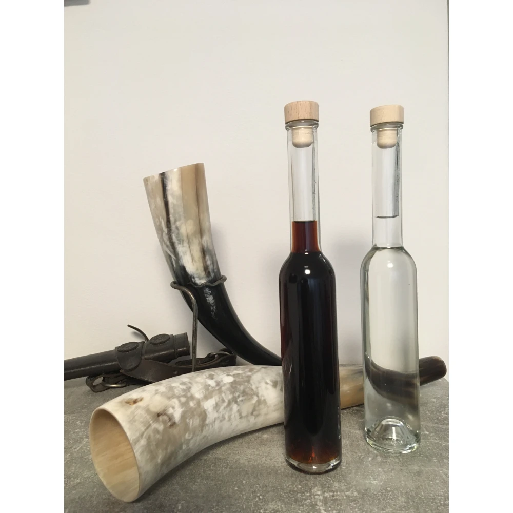 Sklenená fľaša Viola, 200 ml