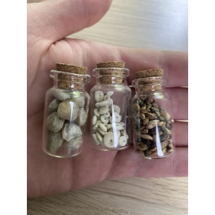 Skleněná lahvička s korkem, 8 ml