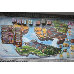 Small World: Sky Islands