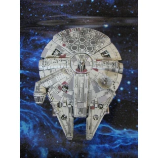 Star Wars: X-Wing Miniatures Game - Millennium Falcon