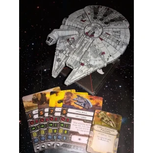 Star Wars: X-Wing Miniatures Game - Millennium Falcon
