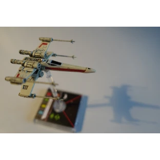 Star Wars: X-Wing Miniatures Game - X-Wing