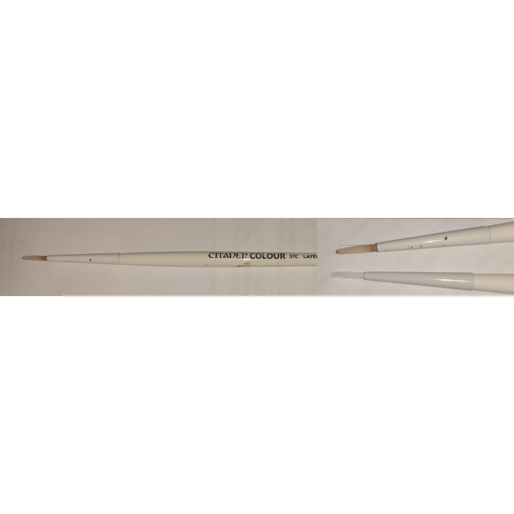 Synthetic Layer Brush (medium)
