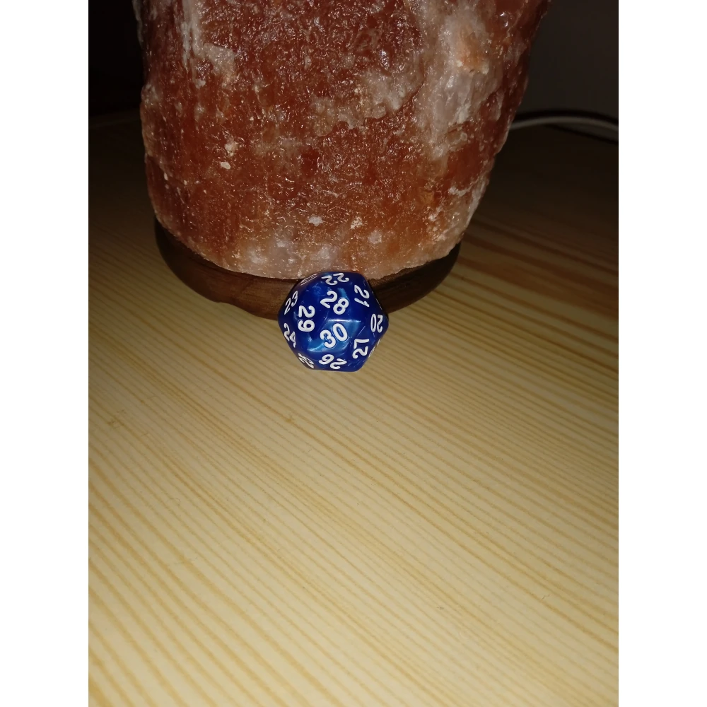 Pearl d30 dice