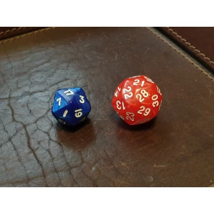 Pearl d30 dice