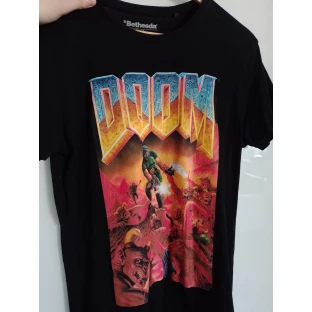 T-Shirt Doom Classic Box Art