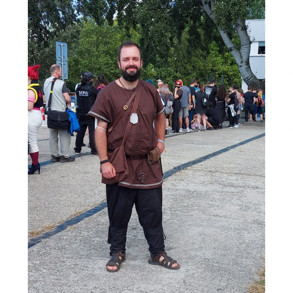 Decorated cotton tunic with lacing - brown