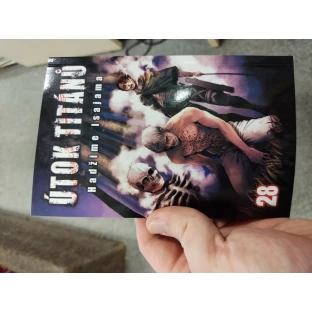 Útok titánů 28