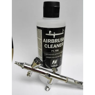 Vallejo: Airbrush Cleaner