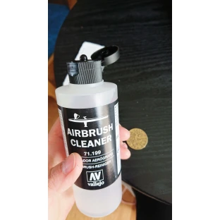Vallejo: Airbrush Cleaner