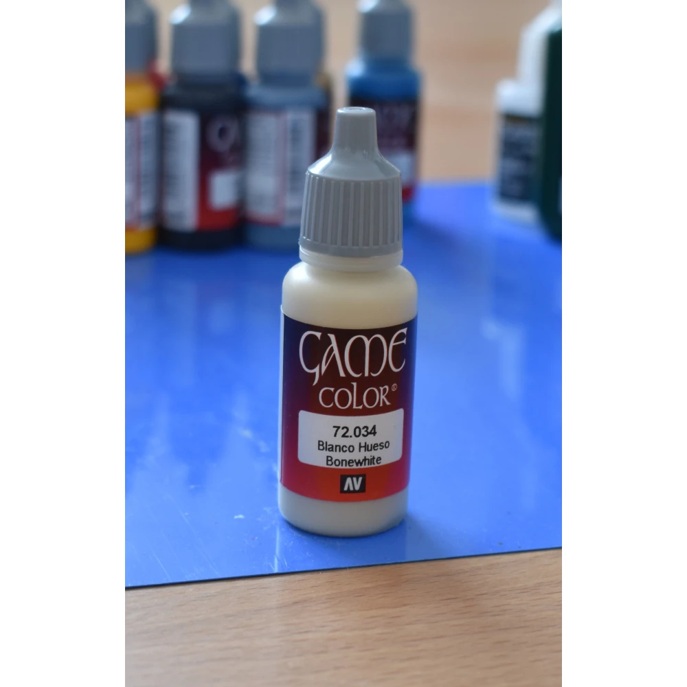 Vallejo: Game Color Bonewhite