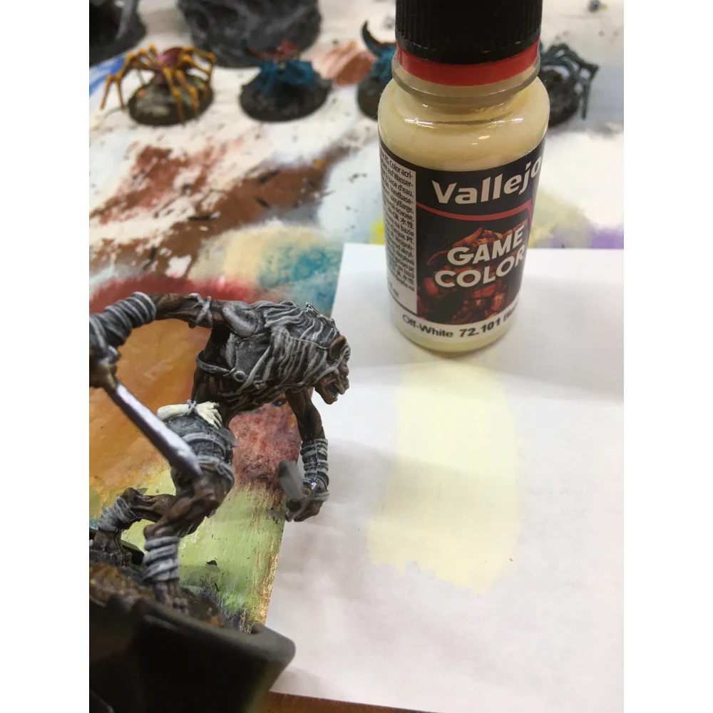 Vallejo: Game Color Off White