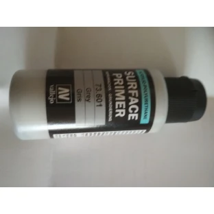 Vallejo: Grey Surface Primer