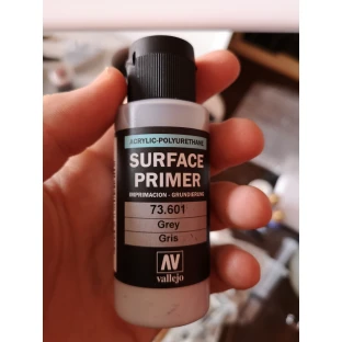 Vallejo: Grey Surface Primer