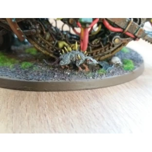 Vallejo: White Surface Primer