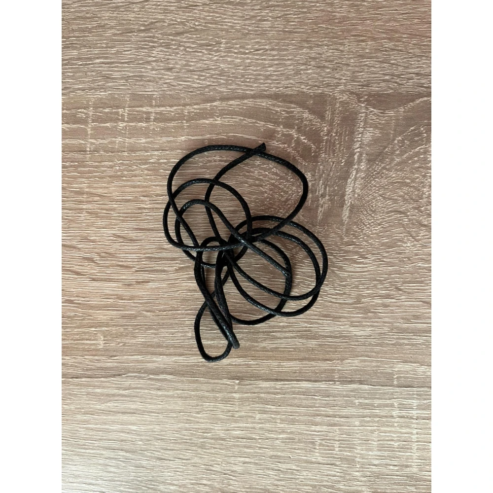 Voskovaná šnúrka