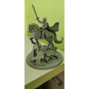 Warhammer 40000: Astra Militarum Lord Solar Leontus