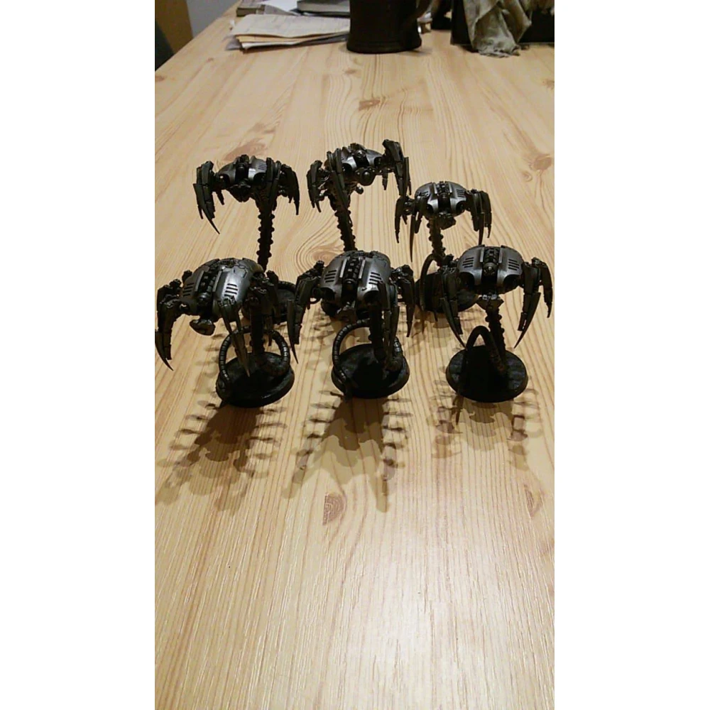 Warhammer 40,000: Necron Canoptek Wraiths