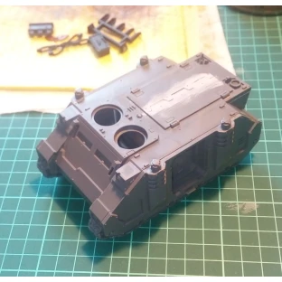 Warhammer 40000: Space Marine Razorback