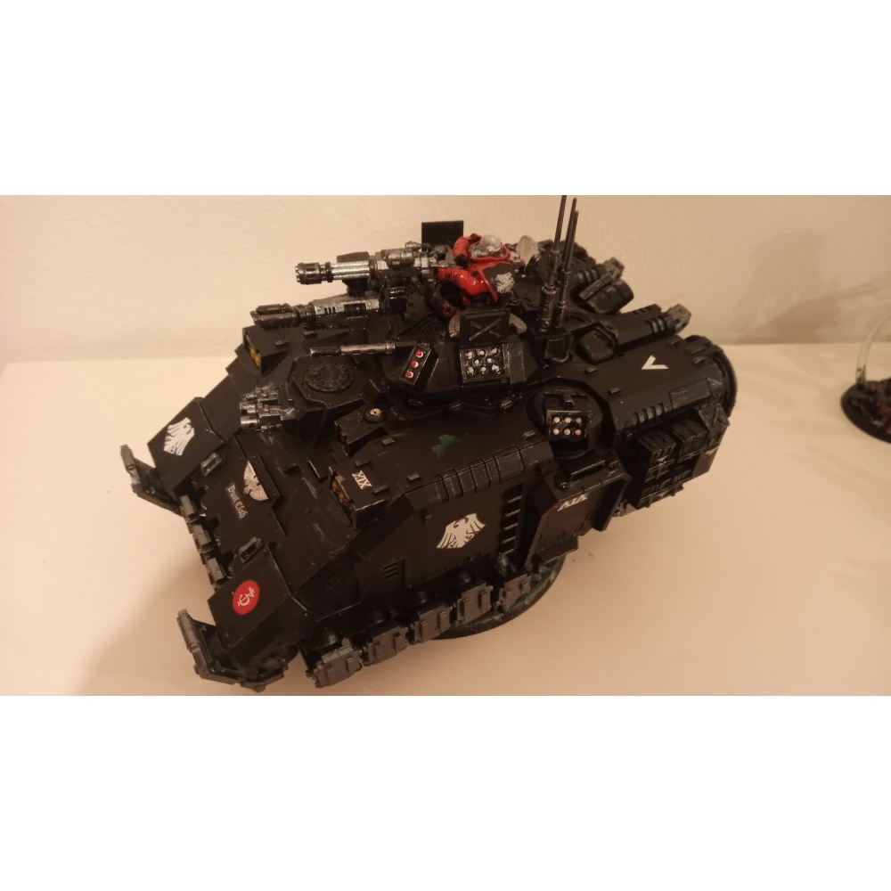 Warhammer 40000: Space Marines - Primaris Repulsor