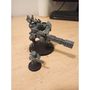 Warhammer 40000: XV88 Broadside Battlesuit