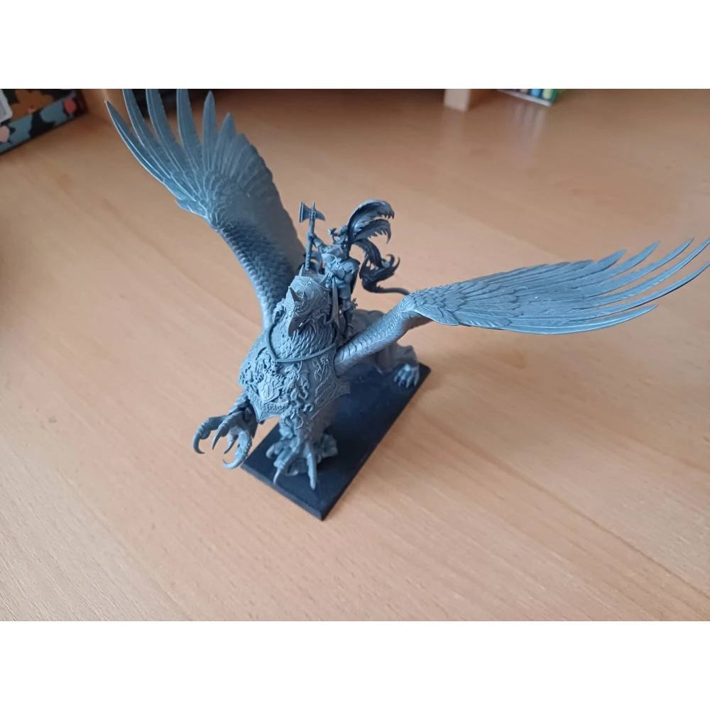 Warhammer Fantasy Battle: Freeguild General / Battlemage on Griffon