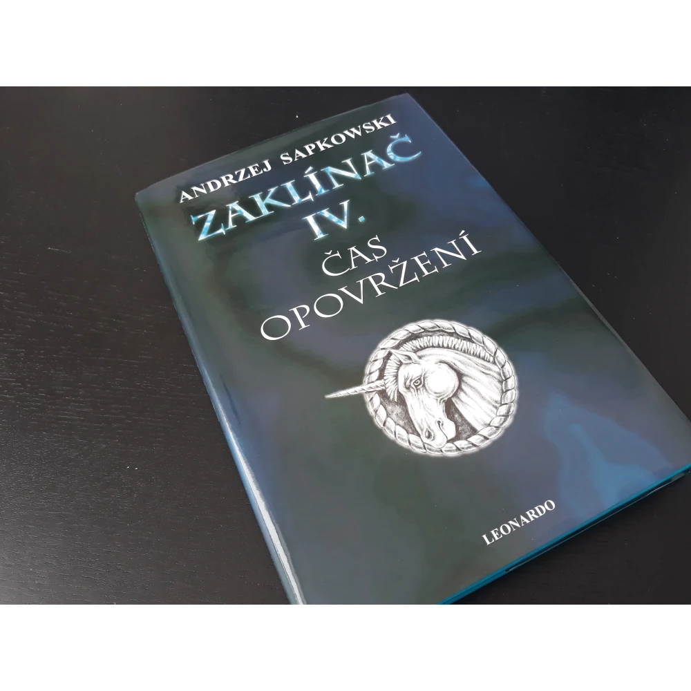 Zaklínač IV - Čas opovržení (vázaná)