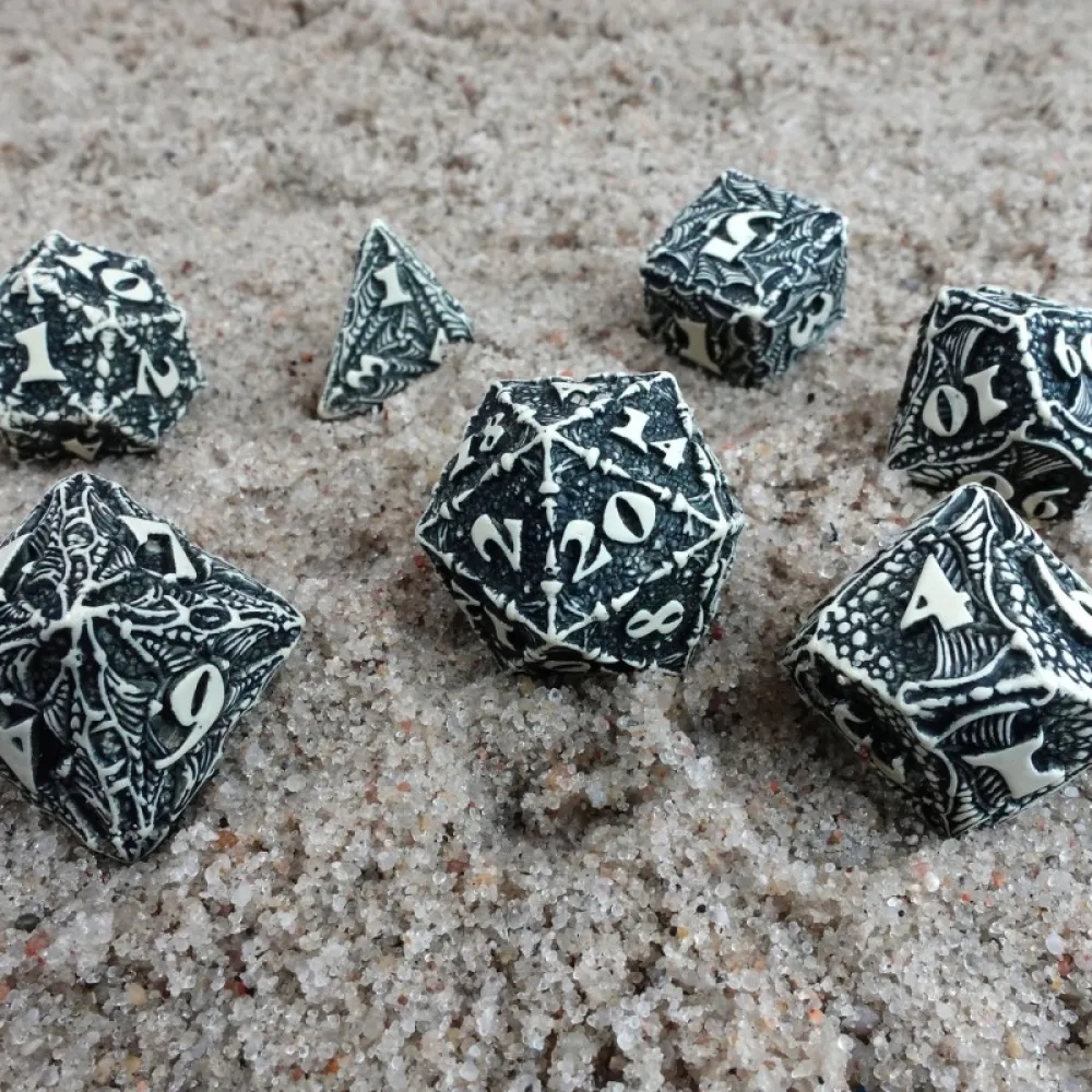 Dracopolis Dice Set - Hebridean Black