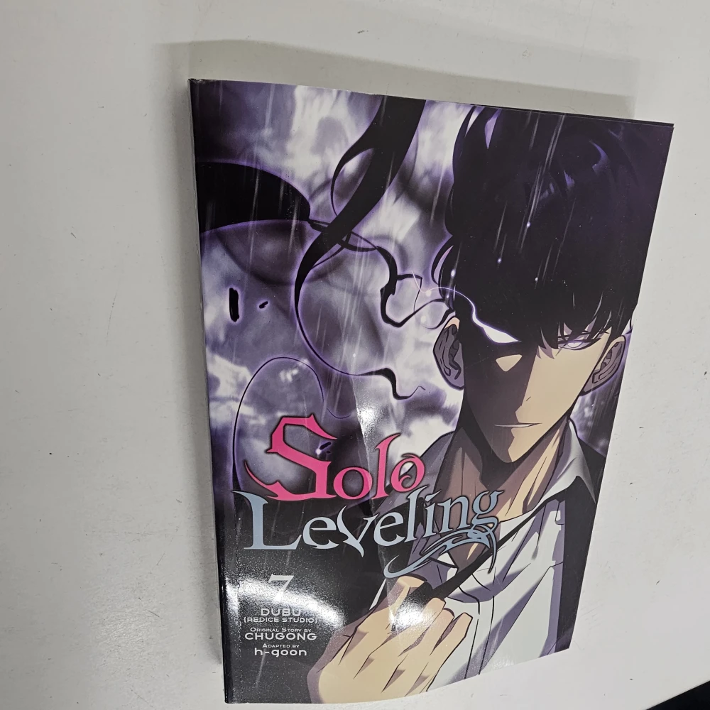 Solo Leveling, Vol. 7 - poškodené