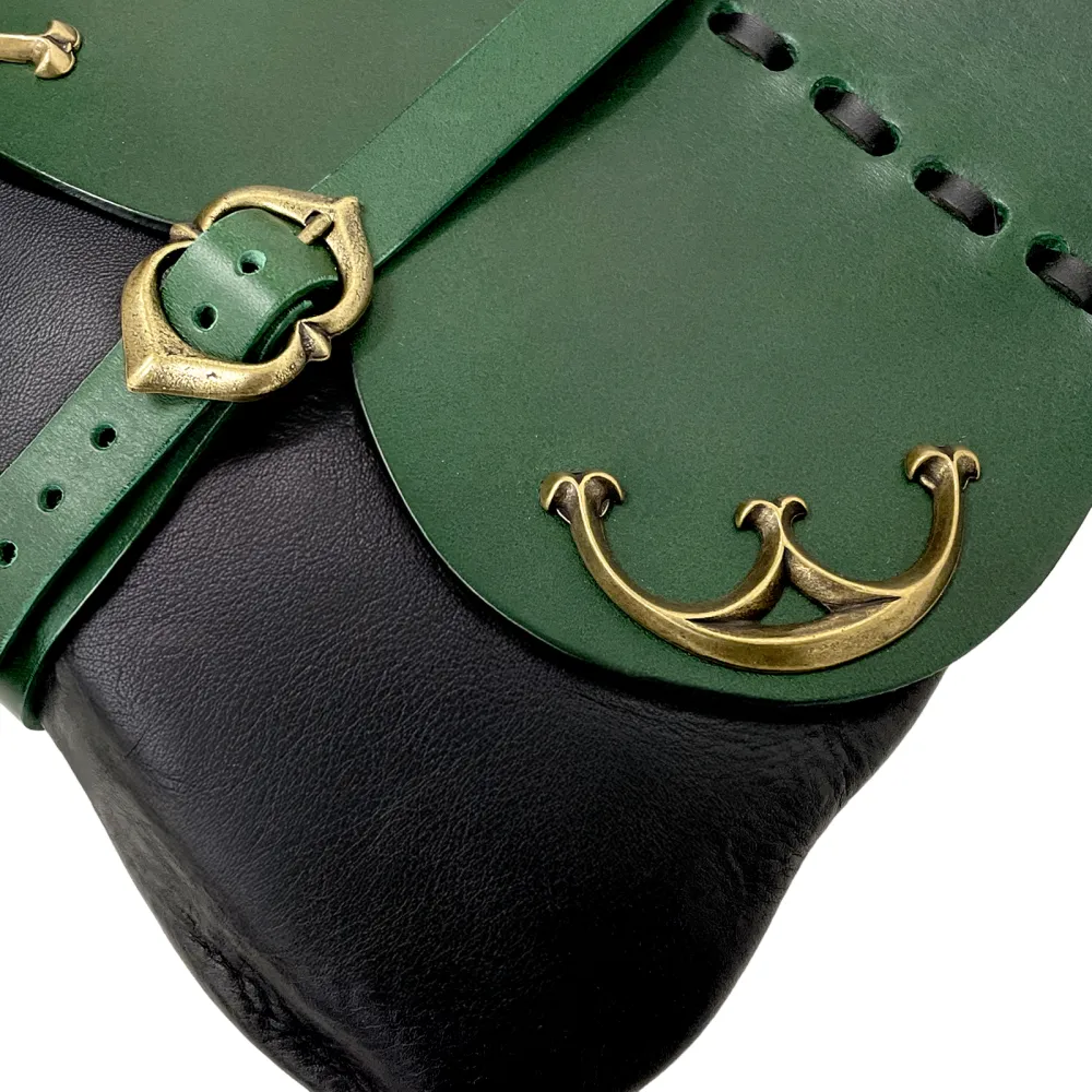 Medieval pouch with fittings - green