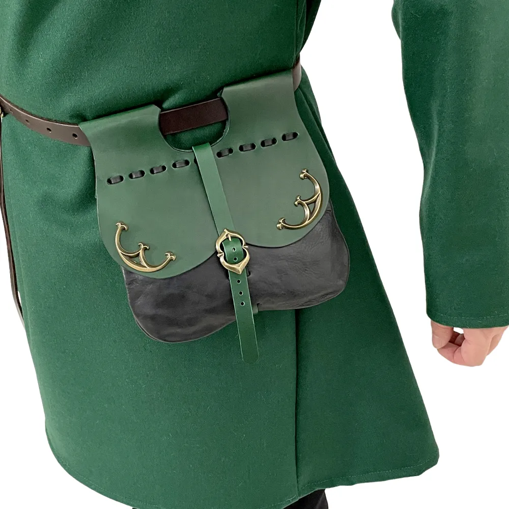Medieval pouch with fittings - green